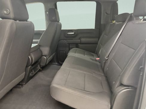 Used 2023 Chevrolet Silverado 2500 Custom w/ Custom Convenience Package AWD/4WD image 12