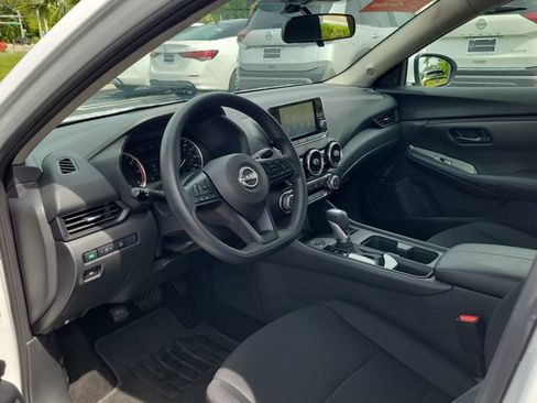 Used 2024 Nissan Sentra S FWD image 13