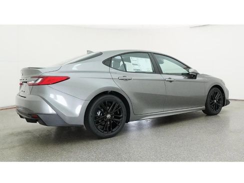 New 2026 Toyota Camry SE image 25