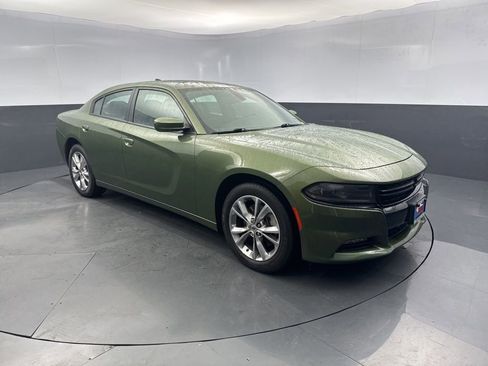 Used 2022 Dodge Charger SXT w/ Driver Convenience Group AWD/4WD image 7