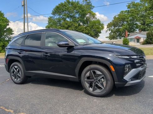 Used 2025 Hyundai Tucson SEL image 1