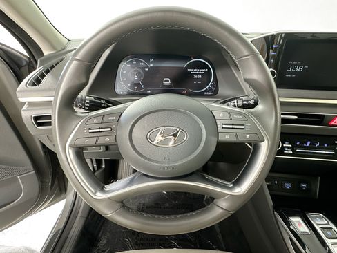 Used 2023 Hyundai Sonata SEL w/ Convenience Package FWD image 11