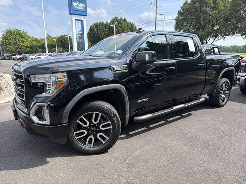 Used 2020 GMC Sierra 1500 AT4 w/ AT4 Premium Package AWD/4WD image 5