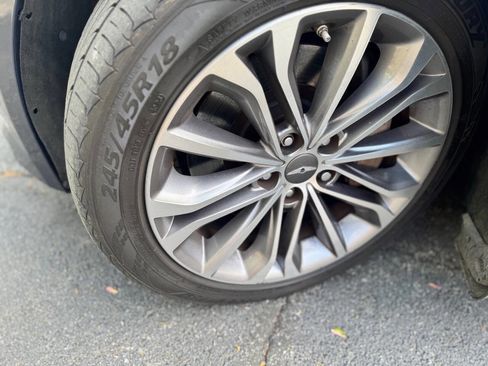 Used 2015 Hyundai Genesis 3.8 w/ Option Group 03 image 10