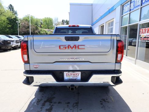 New 2026 GMC Sierra 1500 Pro AWD/4WD image 9