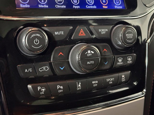 Used 2019 Jeep Grand Cherokee Summit AWD/4WD image 27