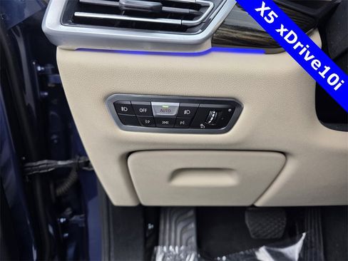 Used 2019 BMW X5 xDrive40i w/ Convenience Package image 24