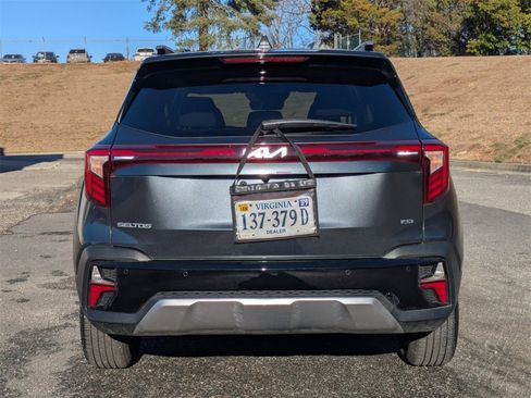 Used 2025 Kia Seltos EX w/ EX Sunroof Package image 5