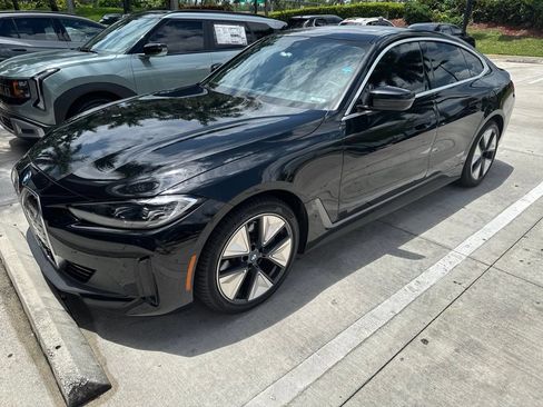 Used 2023 BMW i4 eDrive40 w/ Premium Package RWD image 1