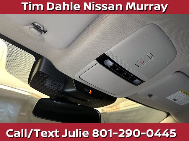 Used 2023 Nissan Ariya AWD image 32