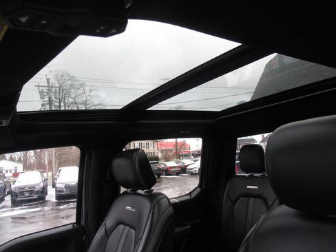 Used 2022 Ford F350 Platinum image 28