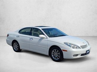 Used 2004 Lexus ES 330 FWD video 3