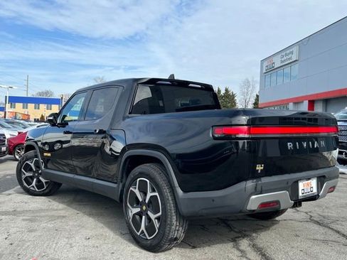 Used 2023 Rivian R1T Adventure image 17