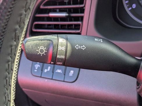 Used 2020 Hyundai Elantra Value Edition w/ Cargo Package (C1) image 6