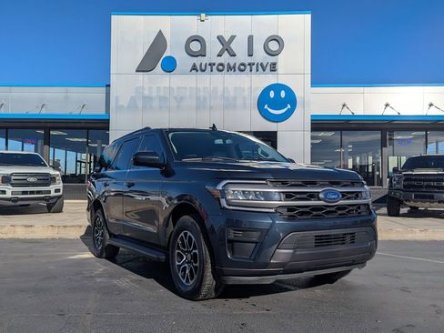 Used 2024 Ford Expedition XLT AWD/4WD image 1