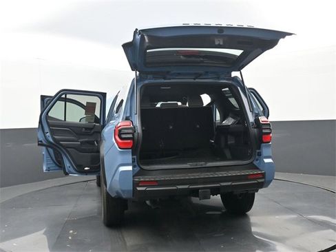 New 2026 Toyota 4Runner SR5 image 34