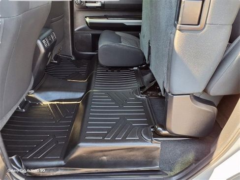 Used 2020 Toyota Tundra SR5 w/ SR5 Upgrade Package image 33