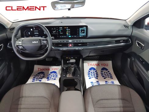 Used 2025 Kia K4 EX image 41