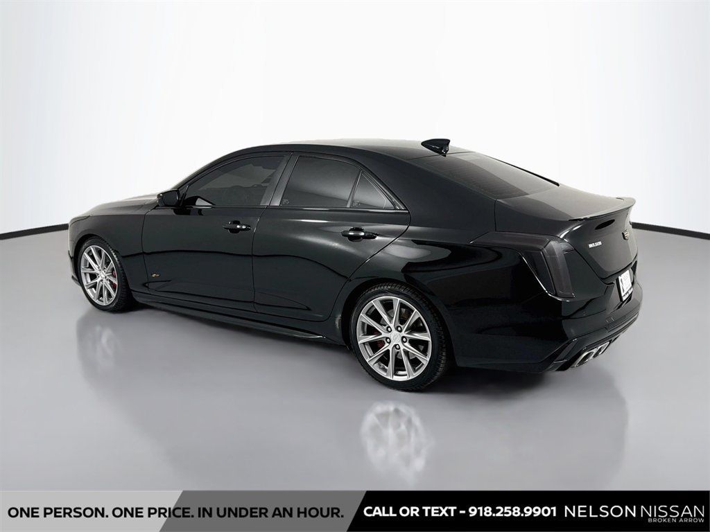 Used 2021 Cadillac CT4 V w/ Technology Package RWD image 7