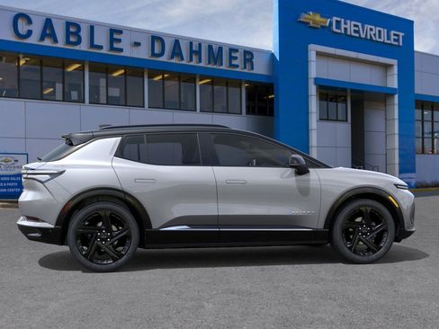 New 2026 Chevrolet Equinox EV RS w/ Convenience Package II AWD/4WD image 34