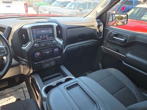 Used 2019 Chevrolet Silverado 1500 LT Trail Boss AWD/4WD image 24