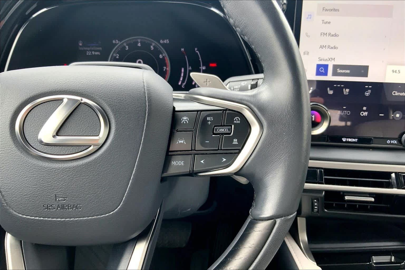 Used 2024 Lexus RX 350 Premium w/ Convenience Package AWD/4WD image 23