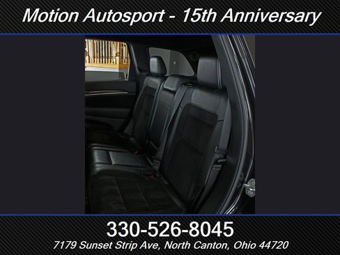 Used 2016 Jeep Grand Cherokee SRT AWD/4WD image 44