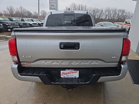 Used 2023 Toyota Tacoma SR5 image 10