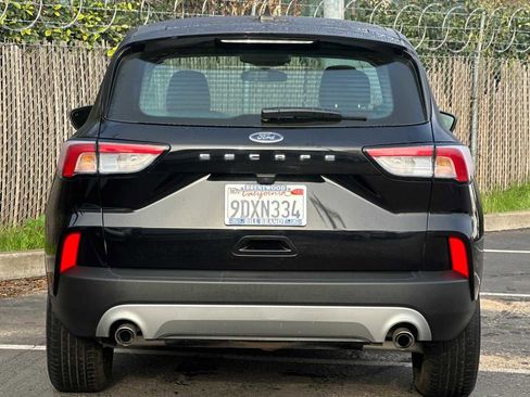Used 2022 Ford Escape S image 8