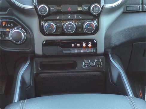 Used 2022 RAM 1500 Big Horn image 19