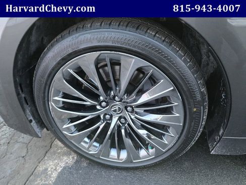 Used 2018 Lexus LS 500 F Sport image 46