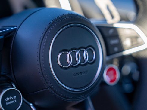 Used 2023 Audi R8 V10 performance image 22