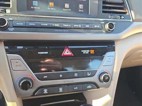 Used 2017 Hyundai Elantra SE w/ SE A/T Tech Package 03 image 13