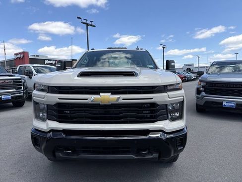 New 2026 Chevrolet Silverado 2500 Custom w/ Custom Value Package AWD/4WD image 2
