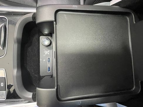 Used 2019 Land Rover Range Rover Sport Supercharged AWD/4WD image 21