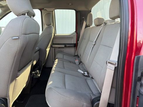 Used 2019 Ford F150 XLT image 36