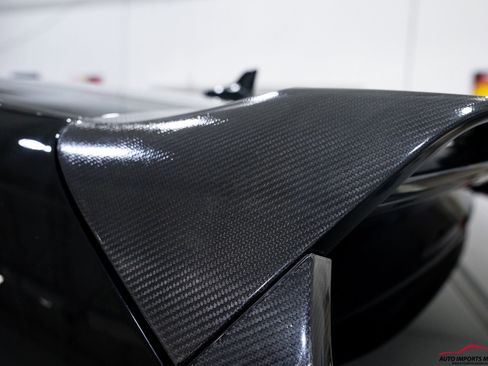 Used 2018 Bentley Bentayga image 18