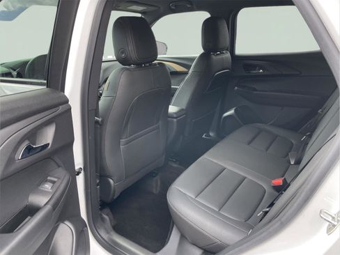 Used 2023 Chevrolet TrailBlazer ACTIV image 14