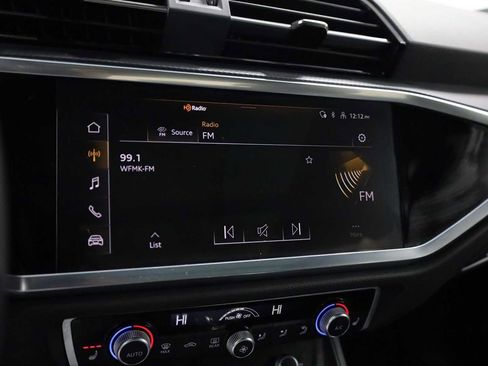 Used 2023 Audi Q3 2.0T Premium Plus w/ Premium Plus Package image 30