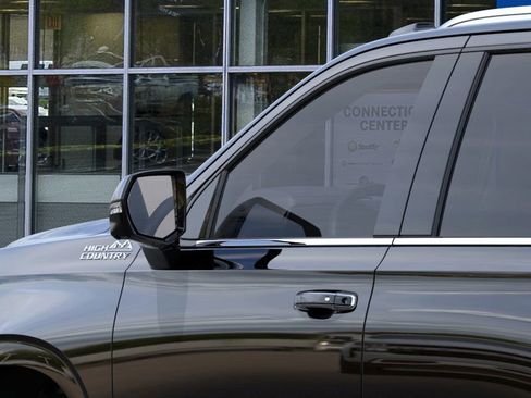 New 2026 Chevrolet Tahoe High Country image 36