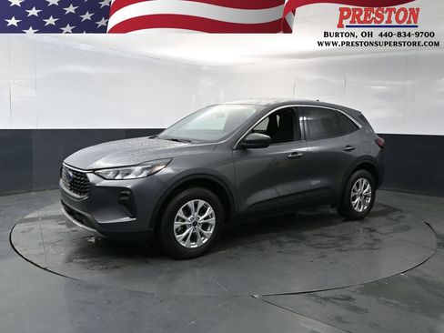Used 2023 Ford Escape Active AWD/4WD image 1