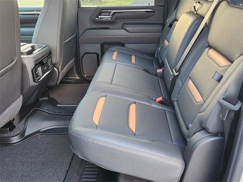 New 2026 GMC Sierra 2500 AT4 image 10