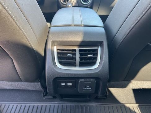Used 2019 Chevrolet Blazer LT w/ Sun and Wheels Package AWD/4WD image 18