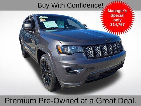 Used 2017 Jeep Grand Cherokee Altitude image 1