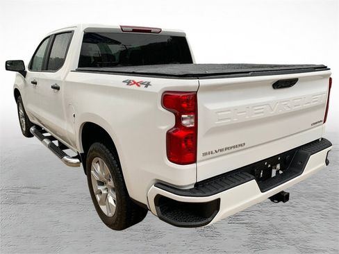 Used 2024 Chevrolet Silverado 1500 Custom AWD/4WD image 4
