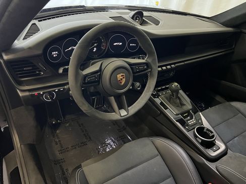 Certified 2023 Porsche 911 GT3 image 4