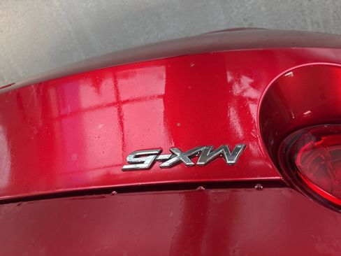 Used 2019 MAZDA MX-5 Miata RF Grand Touring image 46