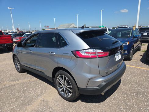 Certified 2024 Ford Edge Titanium w/ Equipment Group 301A AWD/4WD image 3