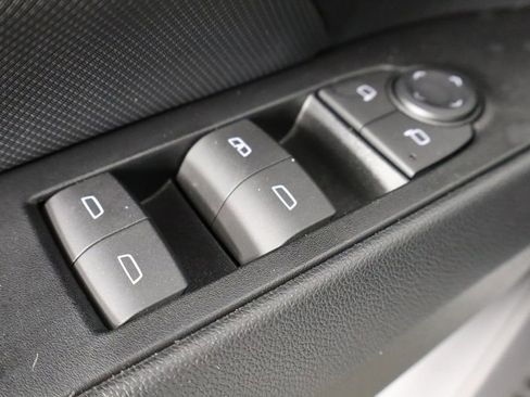 Used 2024 Chevrolet Equinox EV RS image 20