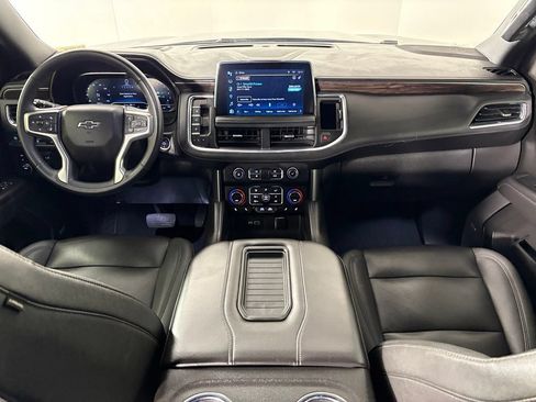 Used 2023 Chevrolet Tahoe Z71 w/ Luxury Package AWD/4WD image 41